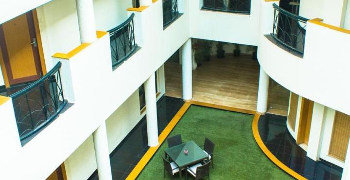 Hotel Phoenix Koregaon Park Pune Eksteriør bilde