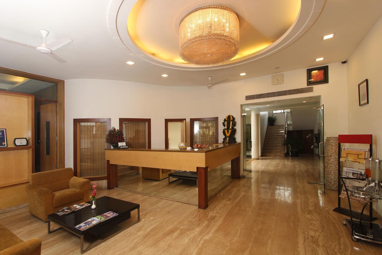 Hotel Phoenix Koregaon Park Pune Eksteriør bilde