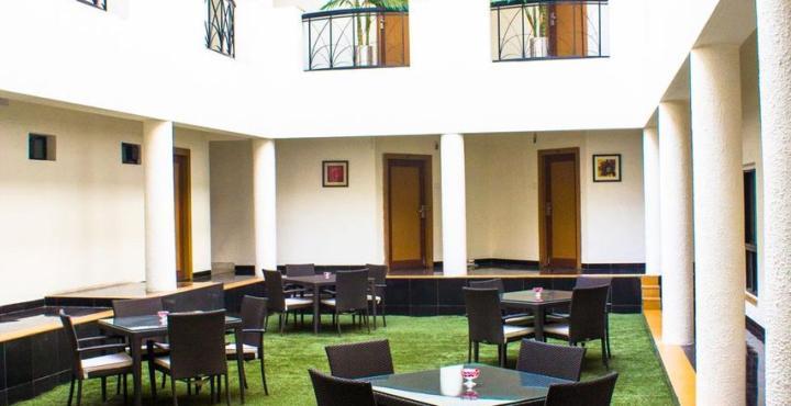 Hotel Phoenix Koregaon Park Pune Eksteriør bilde