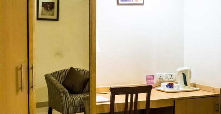 Hotel Phoenix Koregaon Park Pune Eksteriør bilde